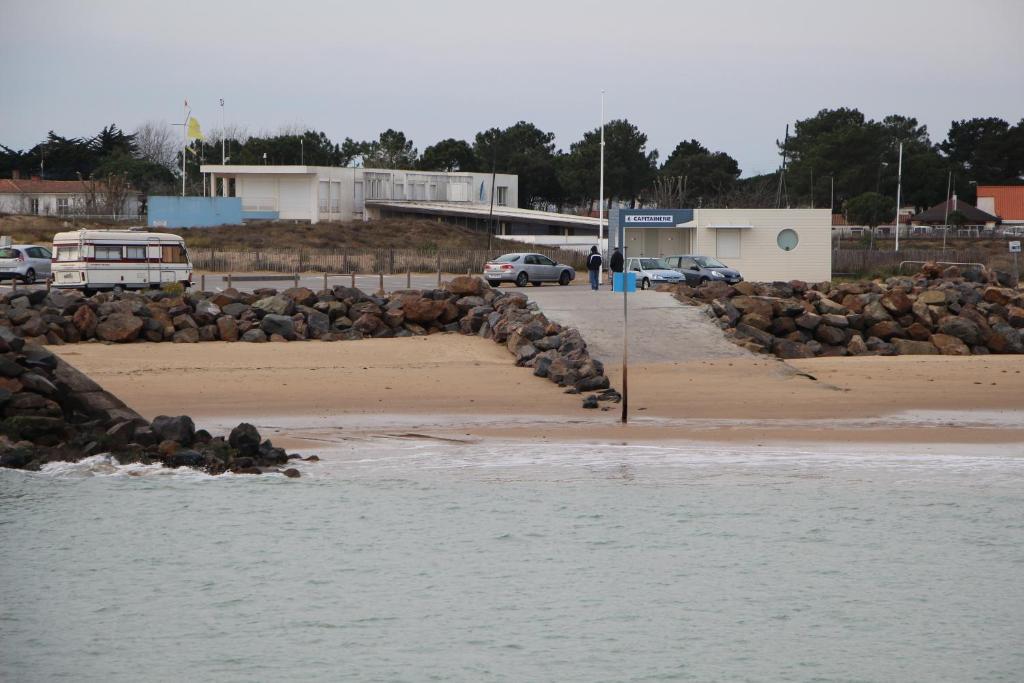 Hotel Au Petit Bonheur La Tranche-sur-Mer Exteriér fotografie
