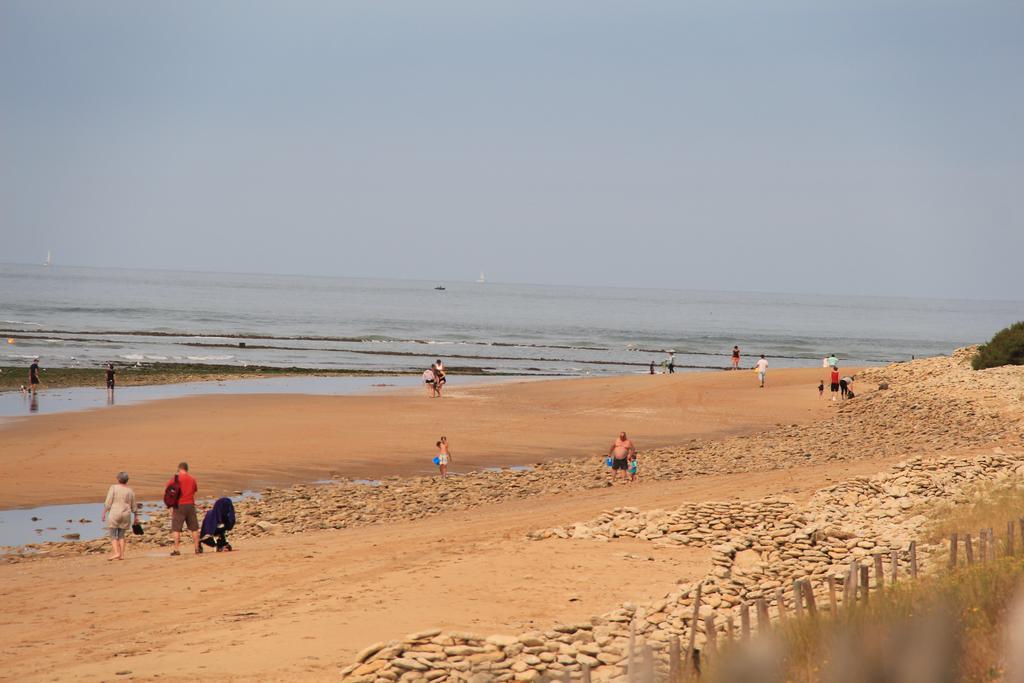 Hotel Au Petit Bonheur La Tranche-sur-Mer Exteriér fotografie